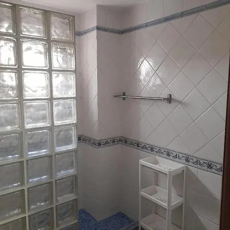Сasa de vacaciones Casa Independiente En Nervion Junto A Parada Del Metro