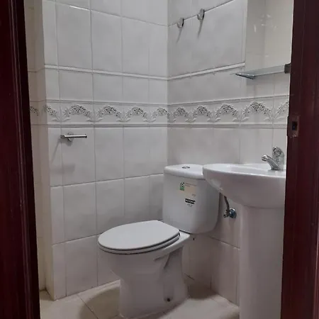 Сasa de vacaciones Casa Independiente En Nervion Junto A Parada Del Metro